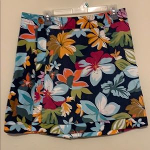 🍭5 for $25 Floral skirt, Sz 14